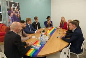Jongeren in gesprek met de Koning