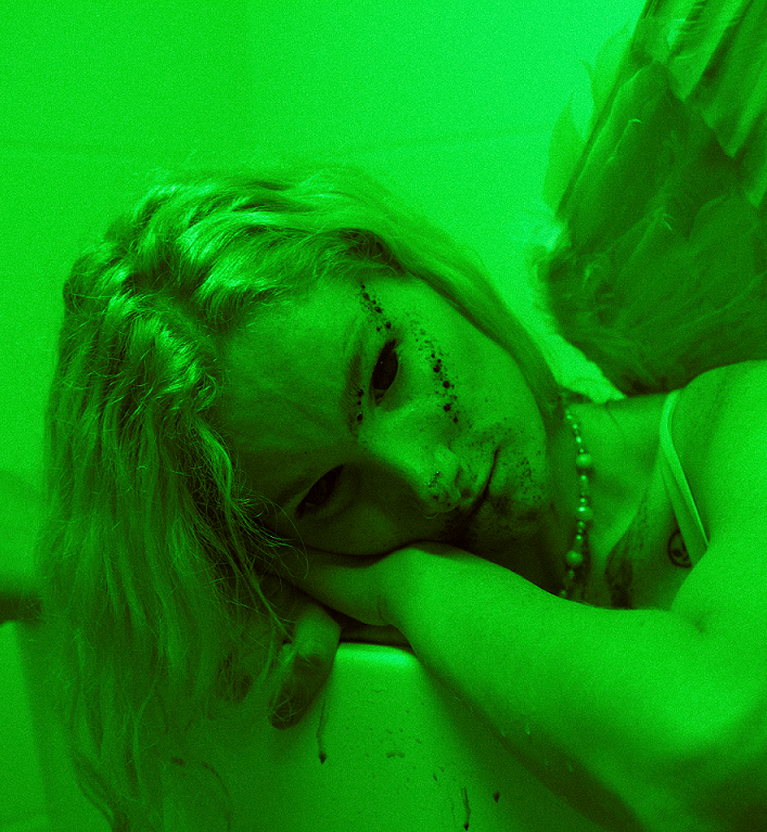Alice Olsthoorn voor Dansen met Demonen Video